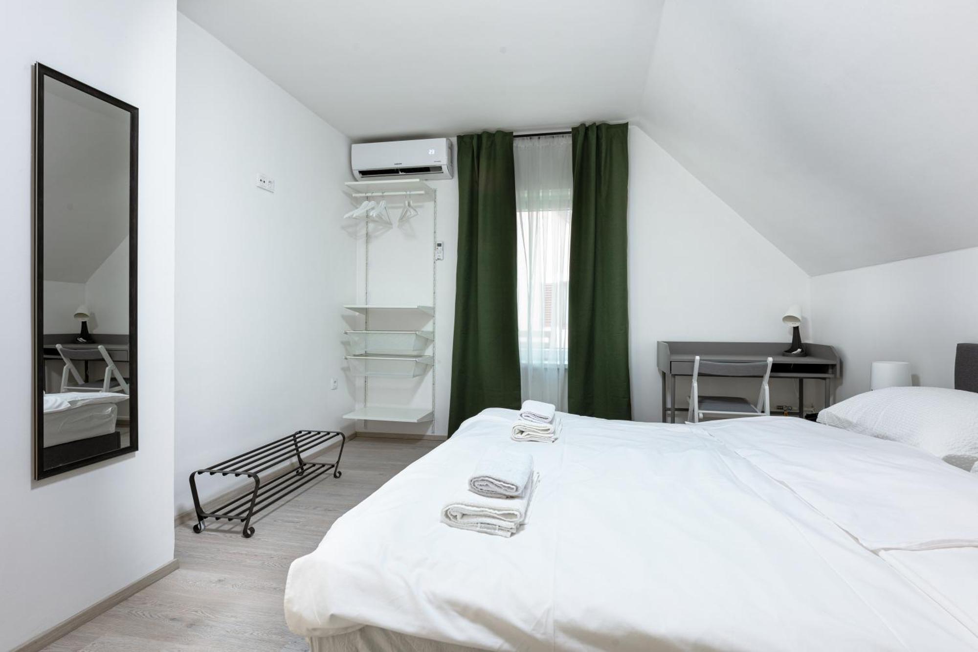Villa House Pavel à Osijek Extérieur photo